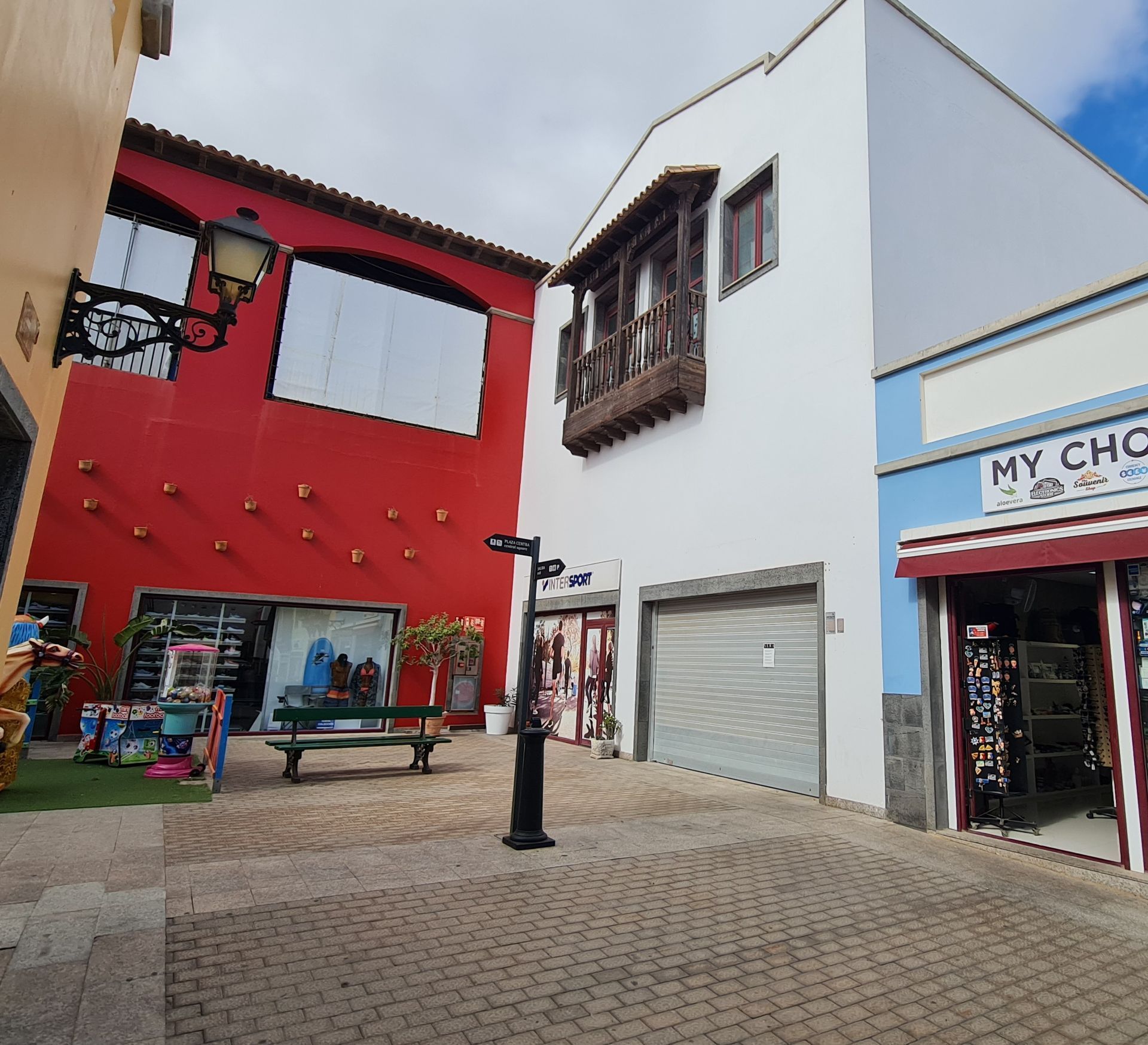 Exterior view of Premises for sale in La Oliva