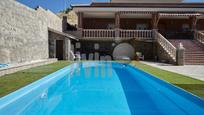 Swimming pool of House or chalet for sale in  Jaén Capital  with Air Conditioner, Heating and Private garden