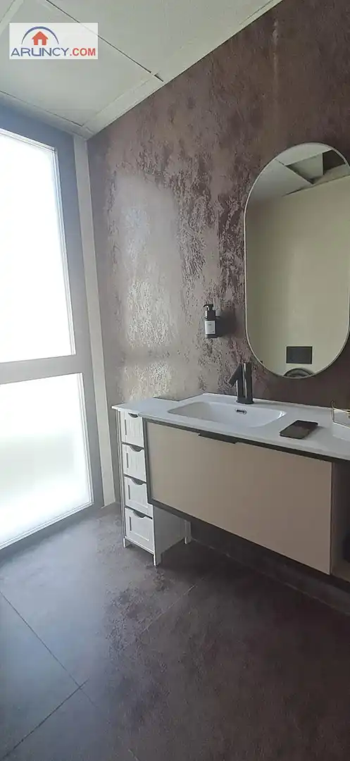 Bany de Casa o xalet de lloguer en Montequinto amb Aire condicionat, Jardí privat i Piscina