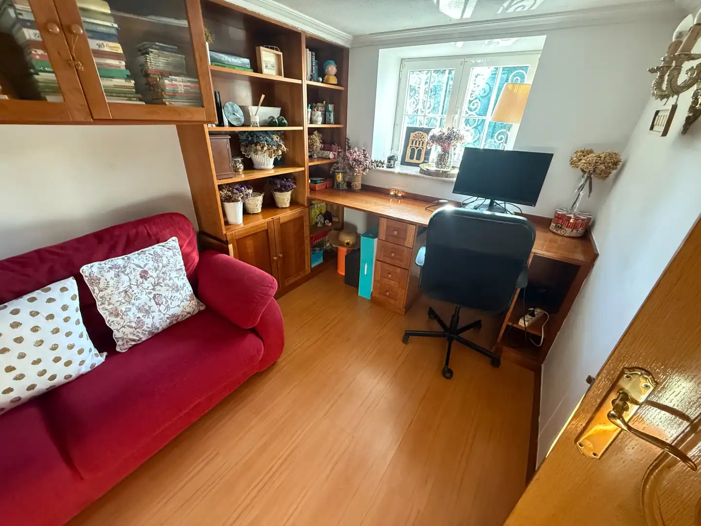 Sala de estar de Casa o chalet en venta en Castrillón con Calefacción, Jardín privado y Piscina