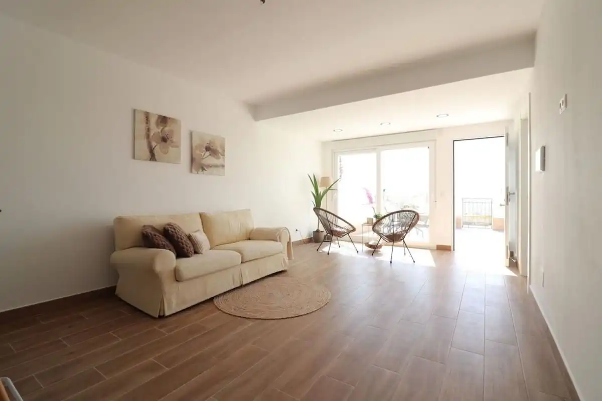 Sala d'estar de Casa o xalet en venda en Benimar