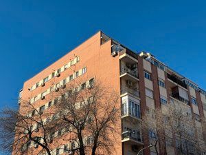 Exterior view of Flat for sale in  Madrid Capital  with Air Conditioner and Heating