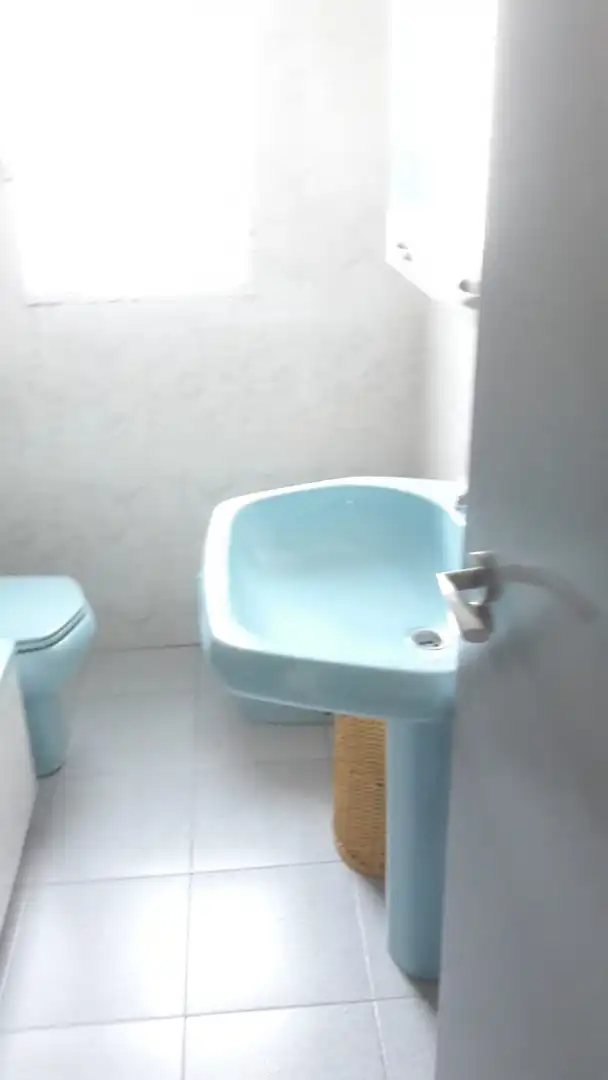 Baño de Piso de alquiler en Cáceres con Calefacción y Amueblado