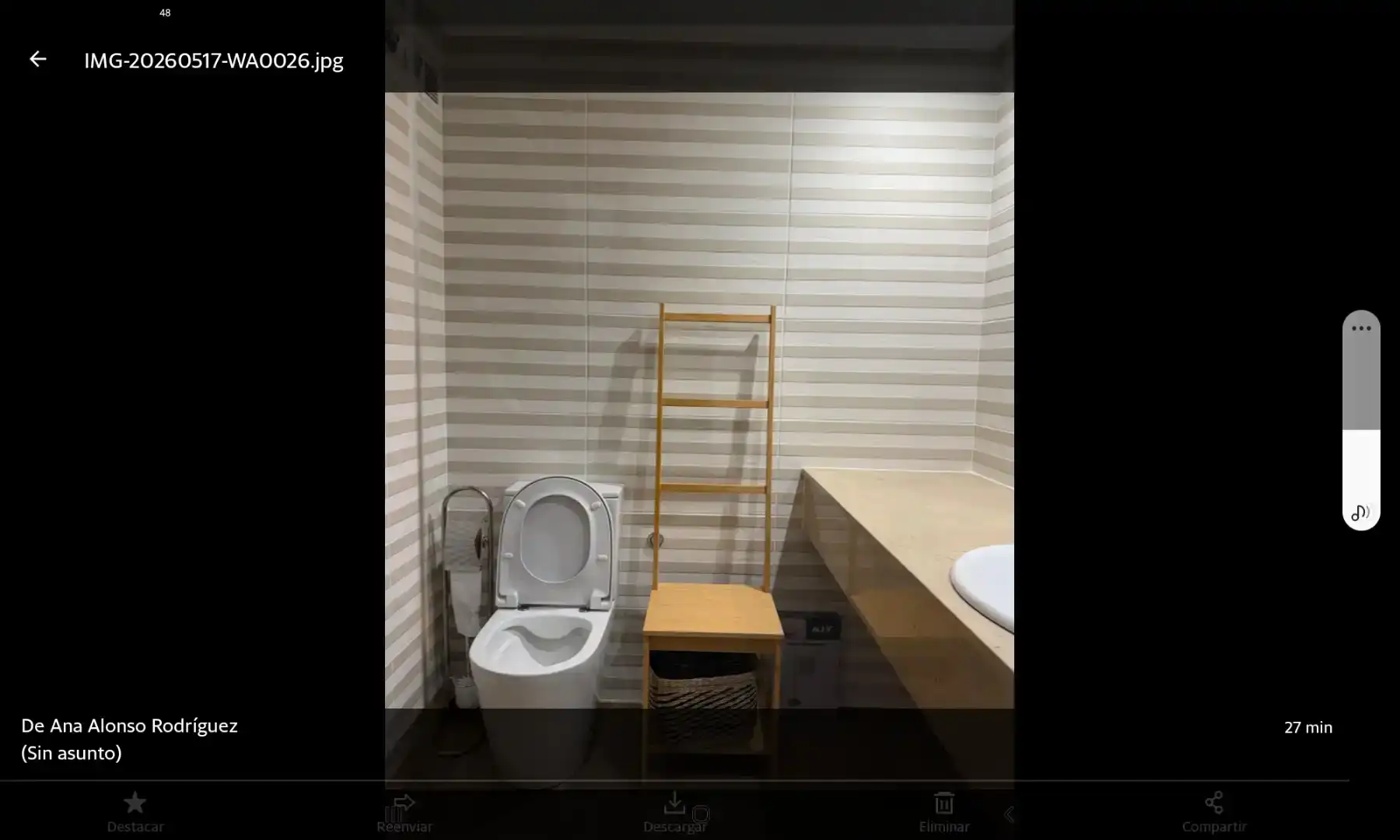 Bathroom of Flat for rent in Viveiro  with Parquet flooring and Furnished