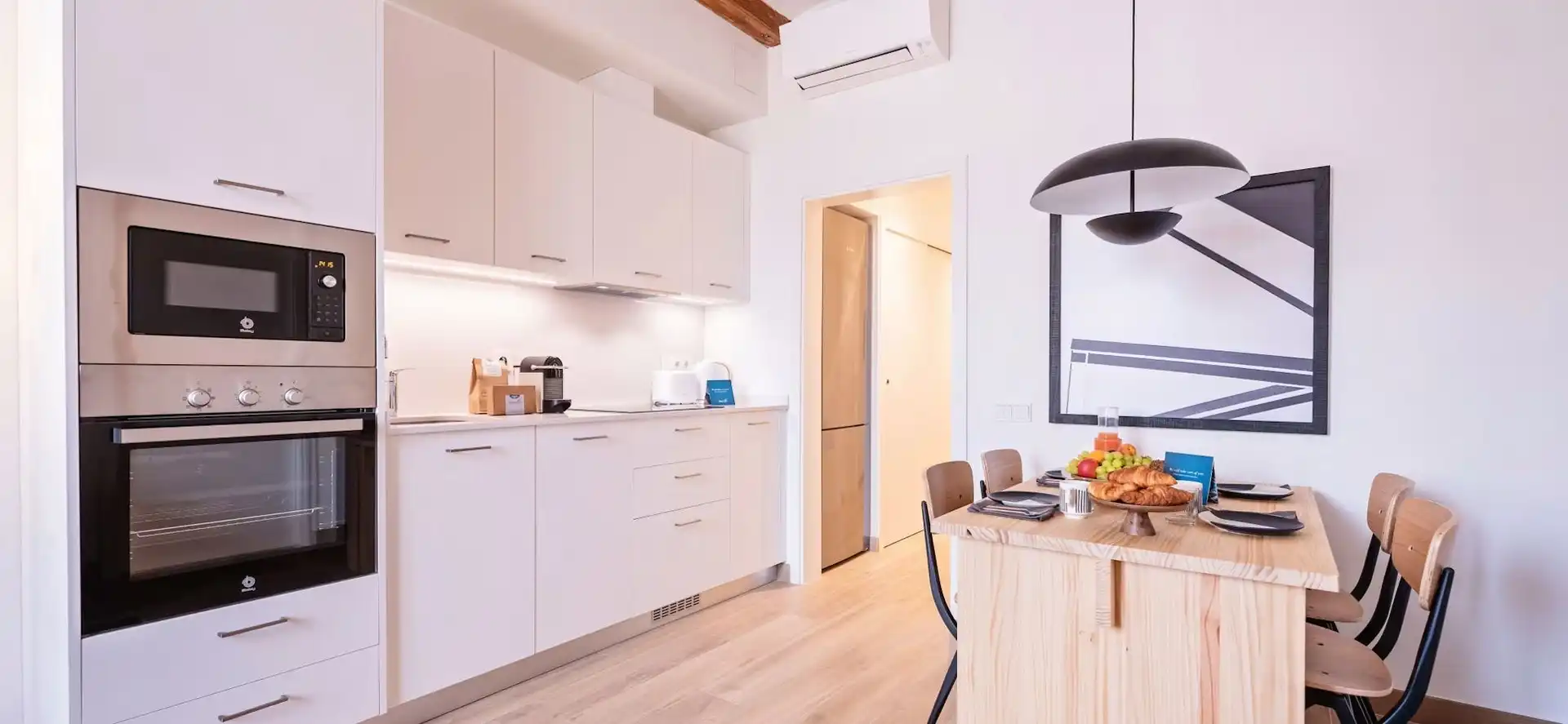 Küche von Wohnung zur Miete in Barcelona mit Klimaanlage, Heizung und Möbliert