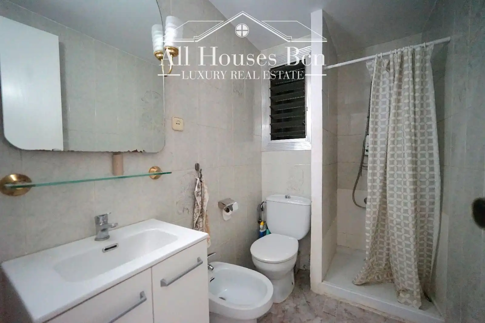 Baño de Piso en venta en Barcelona con Aire acondicionado, Calefacción y Terraza