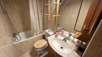 Bathroom of Flat for sale in Getafe  with Air Conditioner, Heating and Terrace