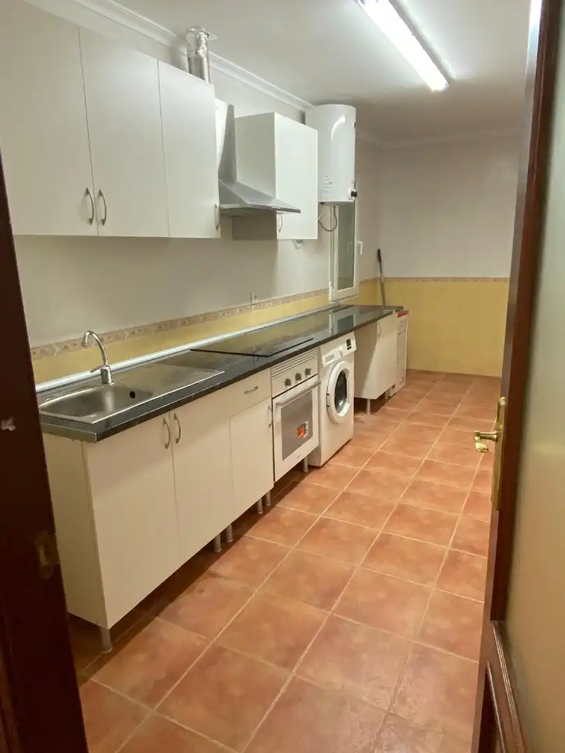 Cocina de Ático en venta en Herencia