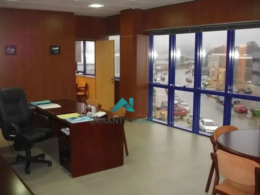 Industrial building to rent in Carral, imagen 2