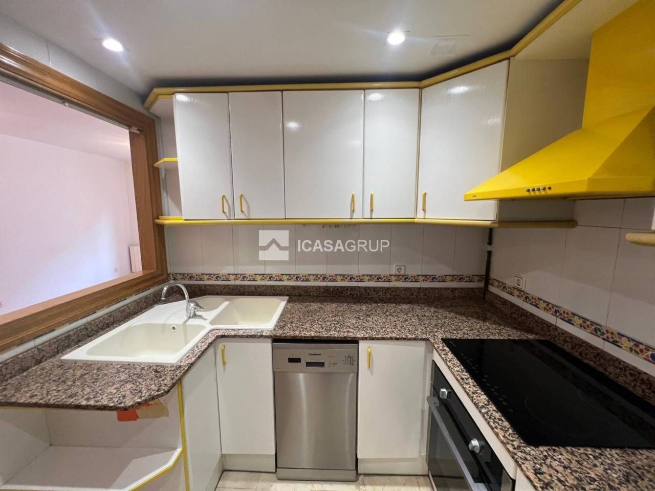 Kitchen of Flat for sale in Rubí  with Heating, Private garden and Terrace