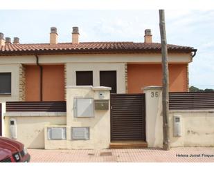 Vista exterior de Casa o xalet en venda en Sant Feliu de Guíxols amb Terrassa i Piscina