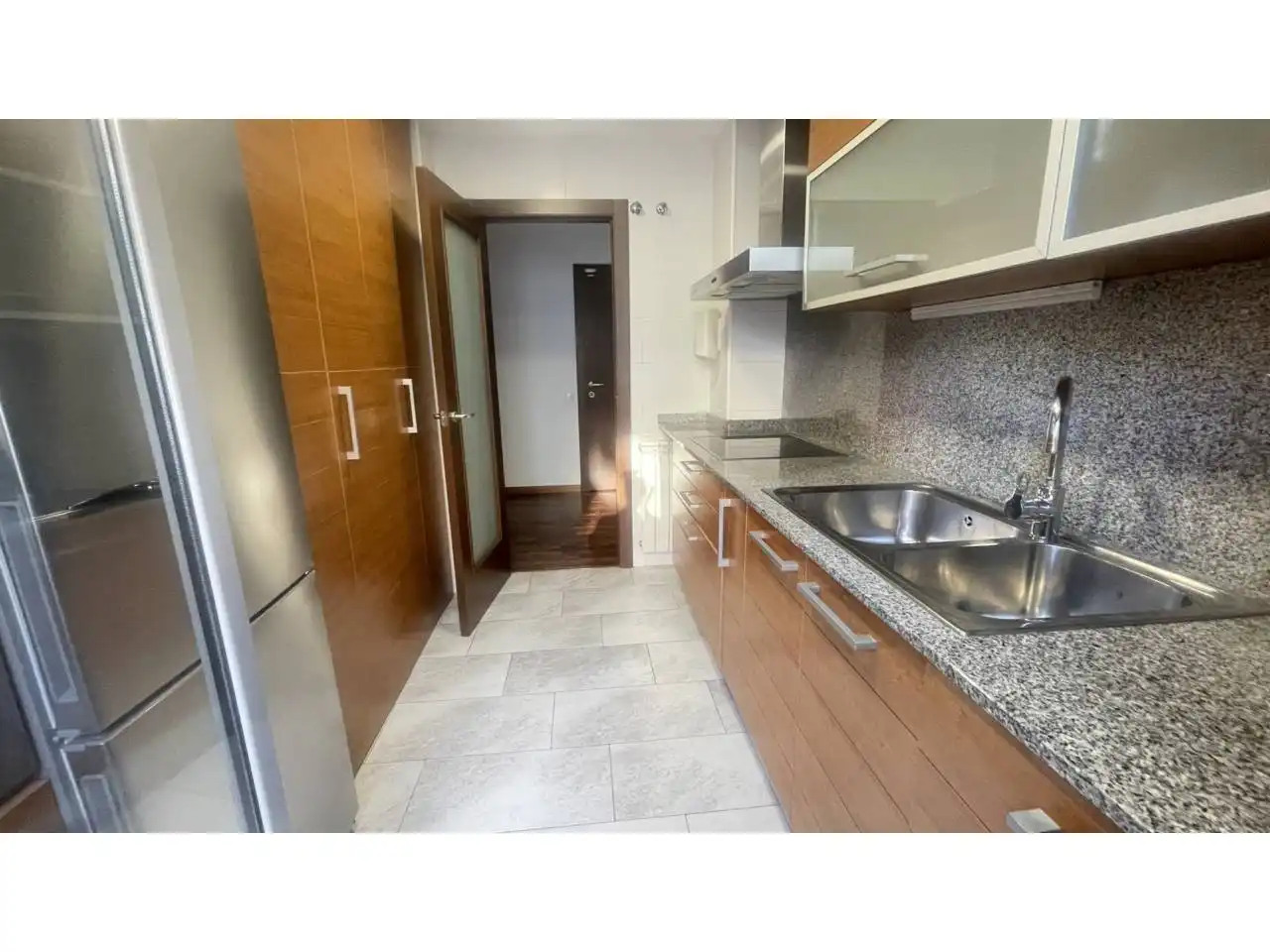 Cuina de Apartament en venda en Terrassa amb Calefacció
