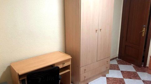 Photo 3 of Flat for rent in Doctor Víctor Escribano, Plaza de Toros, Granada Capital