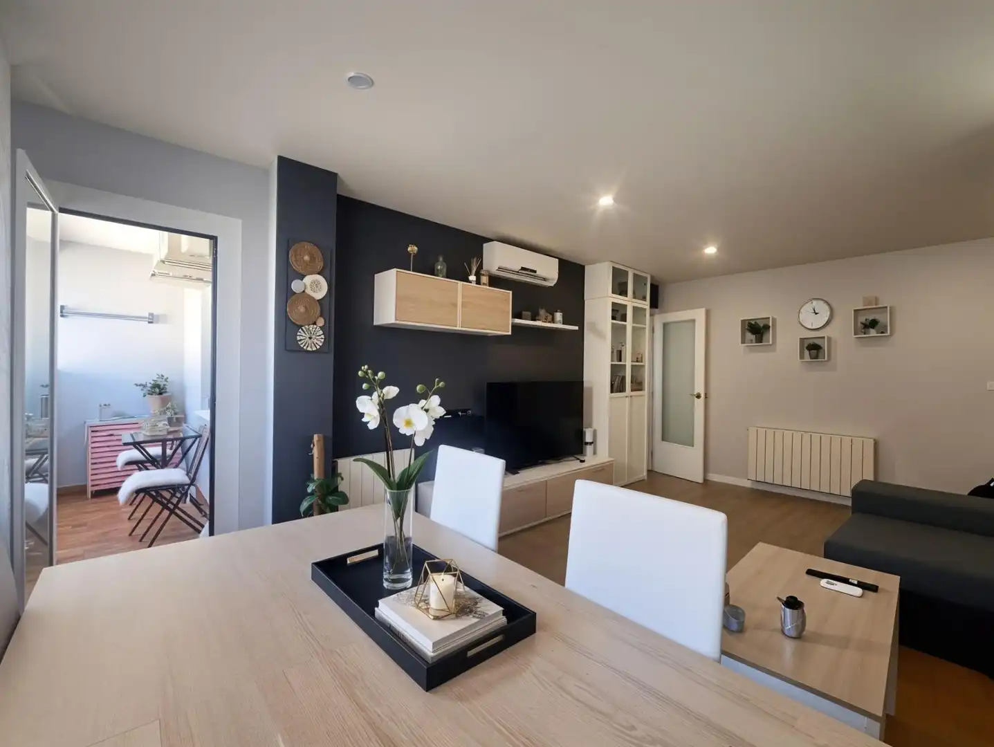 Living room of Attic for sale in Sant Andreu de la Barca  with Air Conditioner, Heating and Storage room