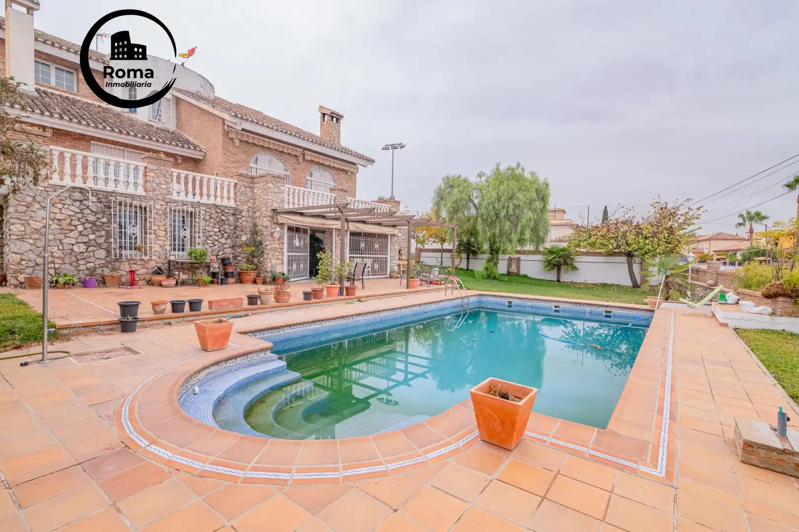 Piscina de Casa o chalet en venta en La Zubia con Calefacción, Jardín privado y Terraza