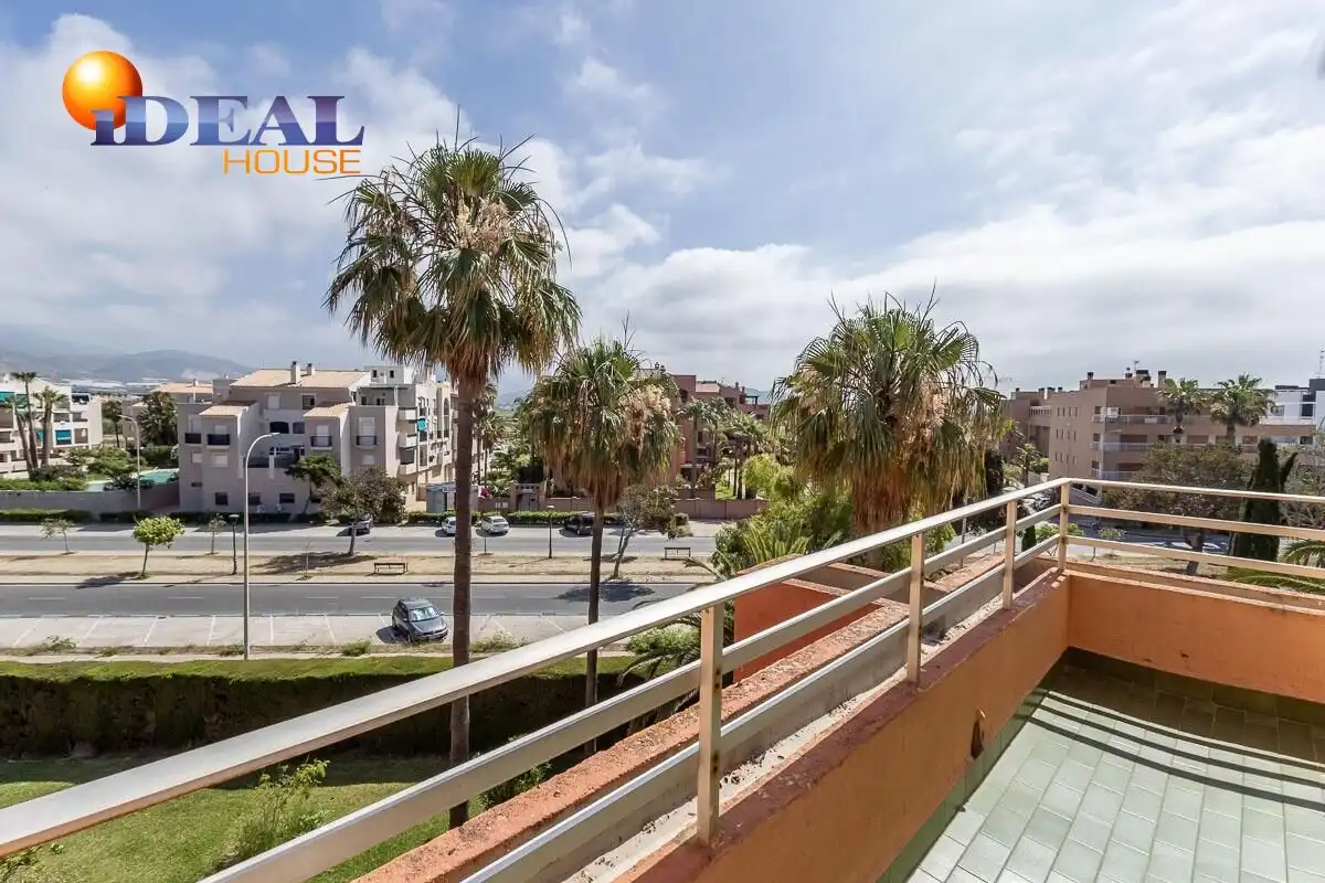 Dúplex amb piscina en venda a Salobreña Costa, imagen 16