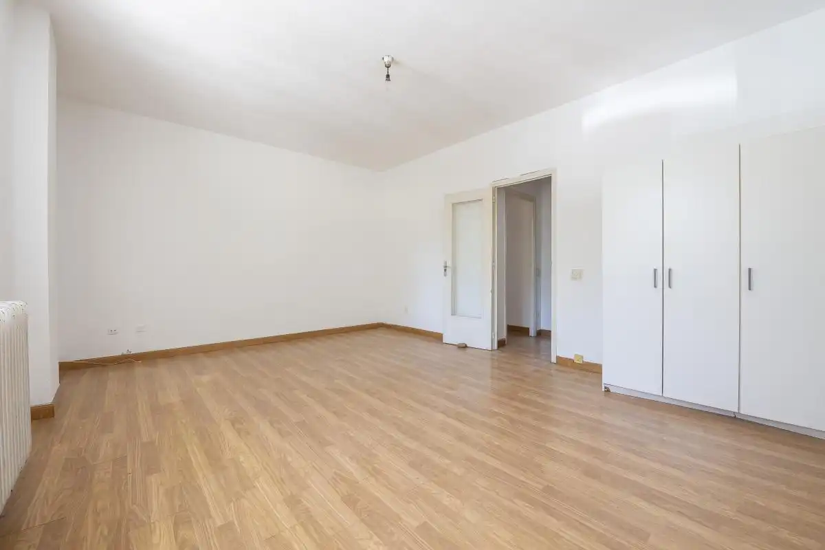 Sala d'estar de Pis en venda en Madrid amb Calefacció