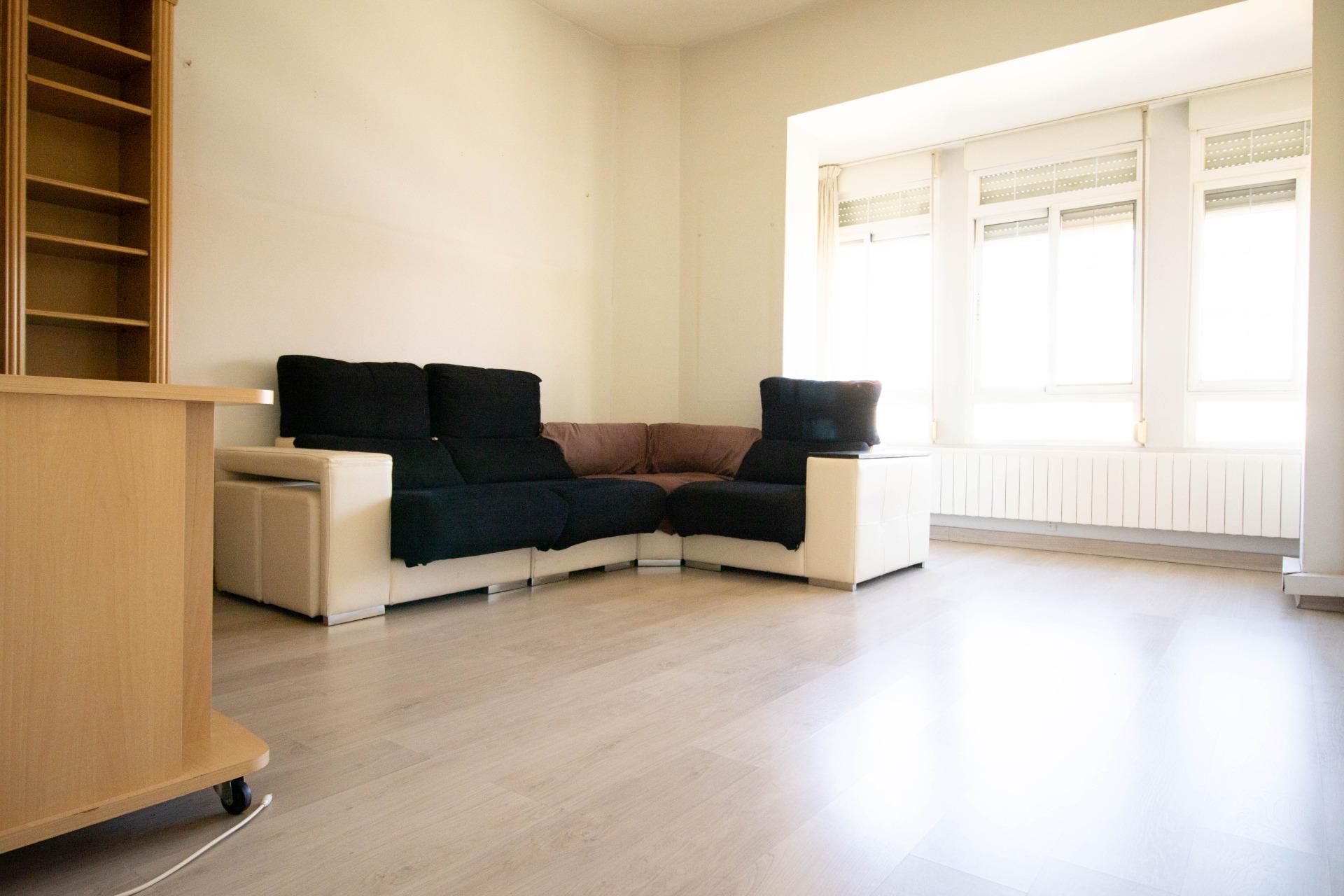 Living room of Flat for sale in Badajoz Capital  with Heating, Terrace and Storage room