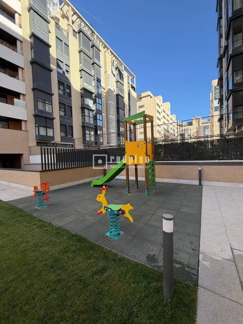 Pis amb piscina en venda a de la Gran Vía del Sureste, imagen 30