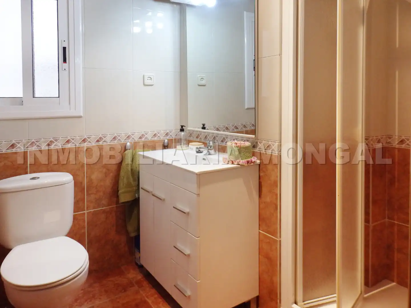 Baño de Piso en venta en Esplugues de Llobregat con Aire acondicionado, Amueblado y Horno
