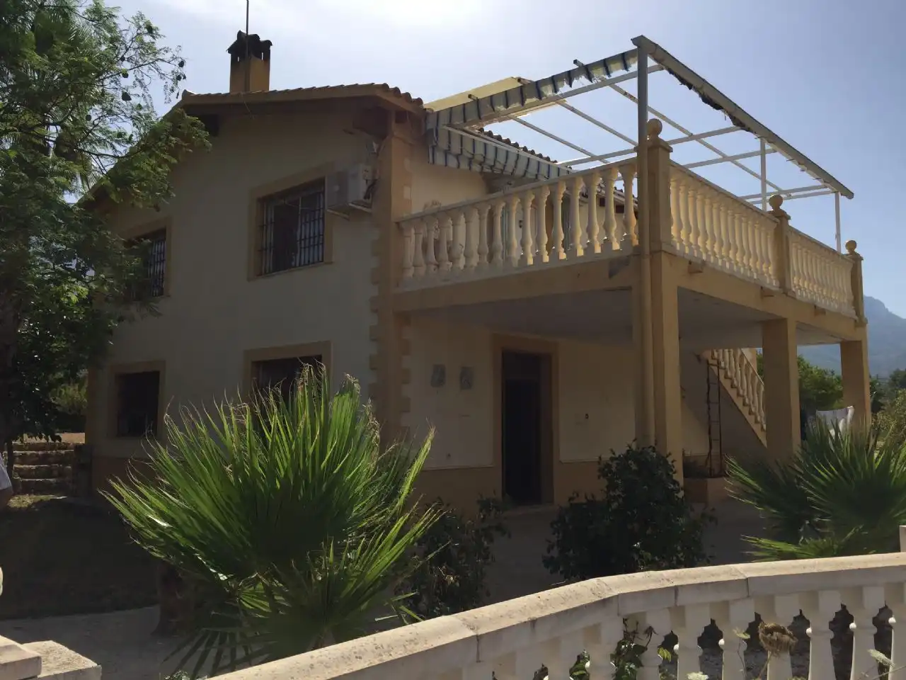 Vista exterior de Casa o chalet en venta en Polop con Aire acondicionado, Jardín privado y Terraza