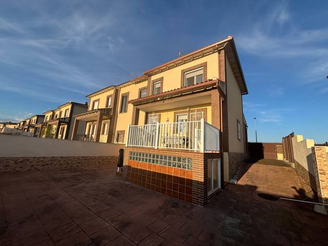 Casa-chalet en Venta en Huecas