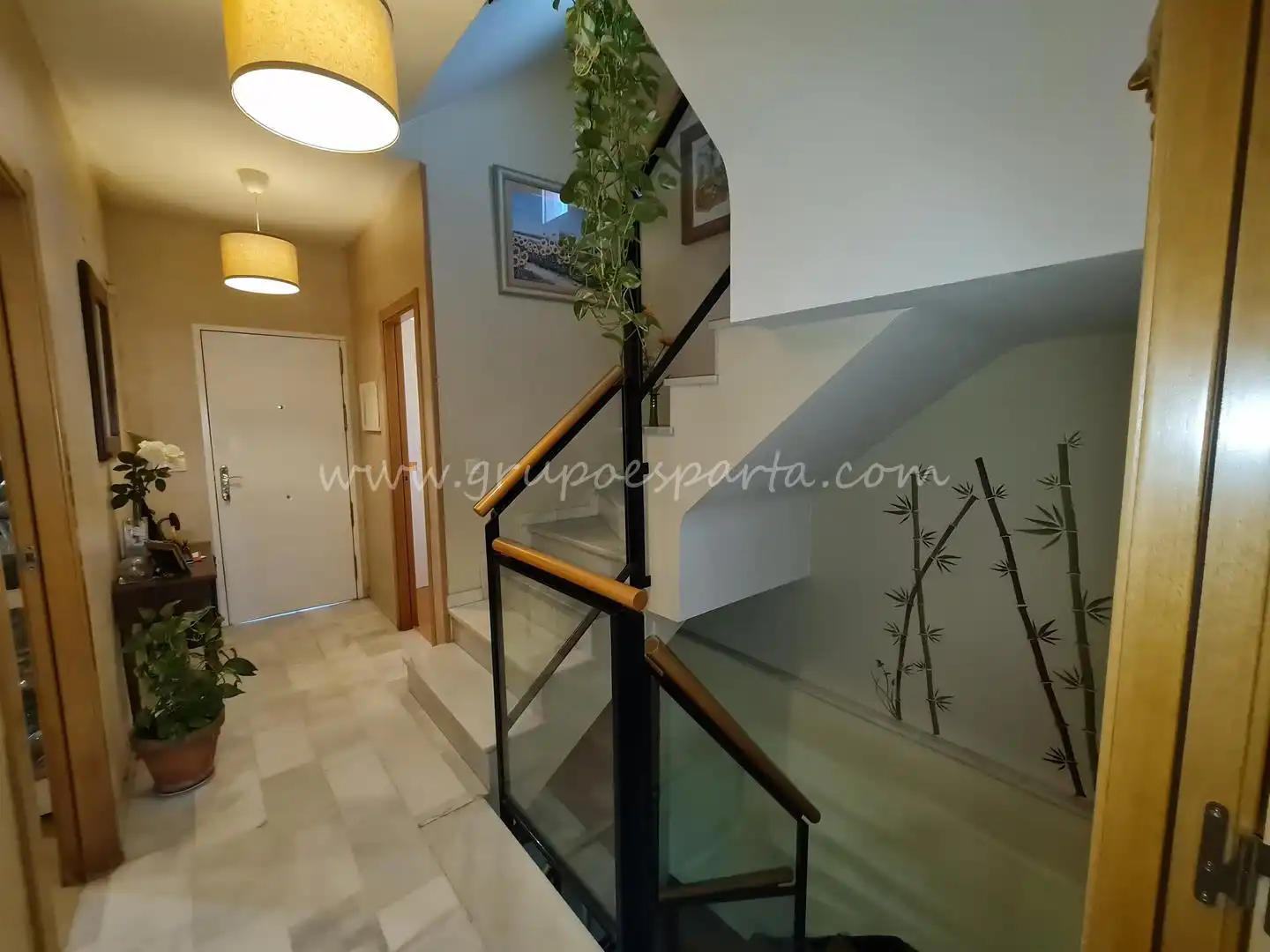 Casa adosada en venta en Huévar del Aljarafe con Aire acondicionado, Jardín privado y Terraza