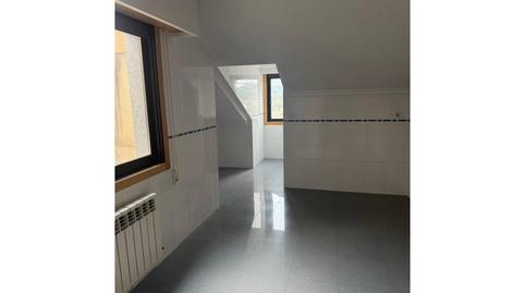 Foto 2 de Pis en venda a San Cibrao das Viñas, Ourense