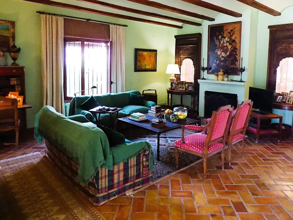 Casa rústica amb jardí en venda a Carrer Lago Aral 73, imagen 18