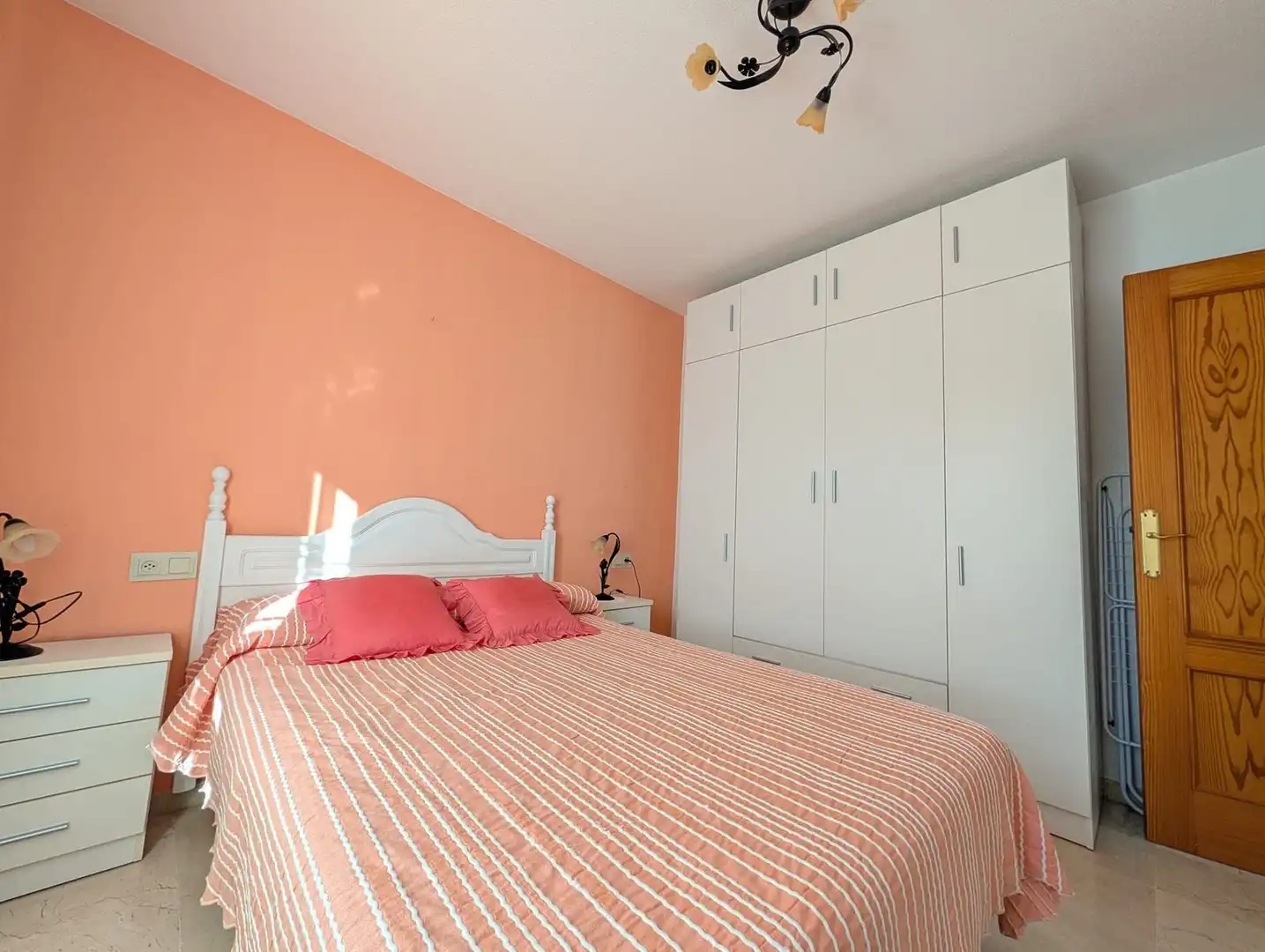 Apartament amb balcó de lloguer a Plaza Vicente Espinel, imagen 13