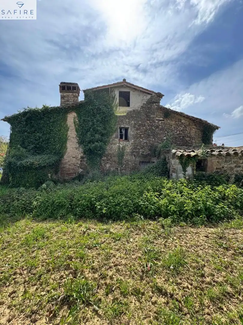 Vista exterior de Finca rústica en venda en Aiguaviva amb Traster