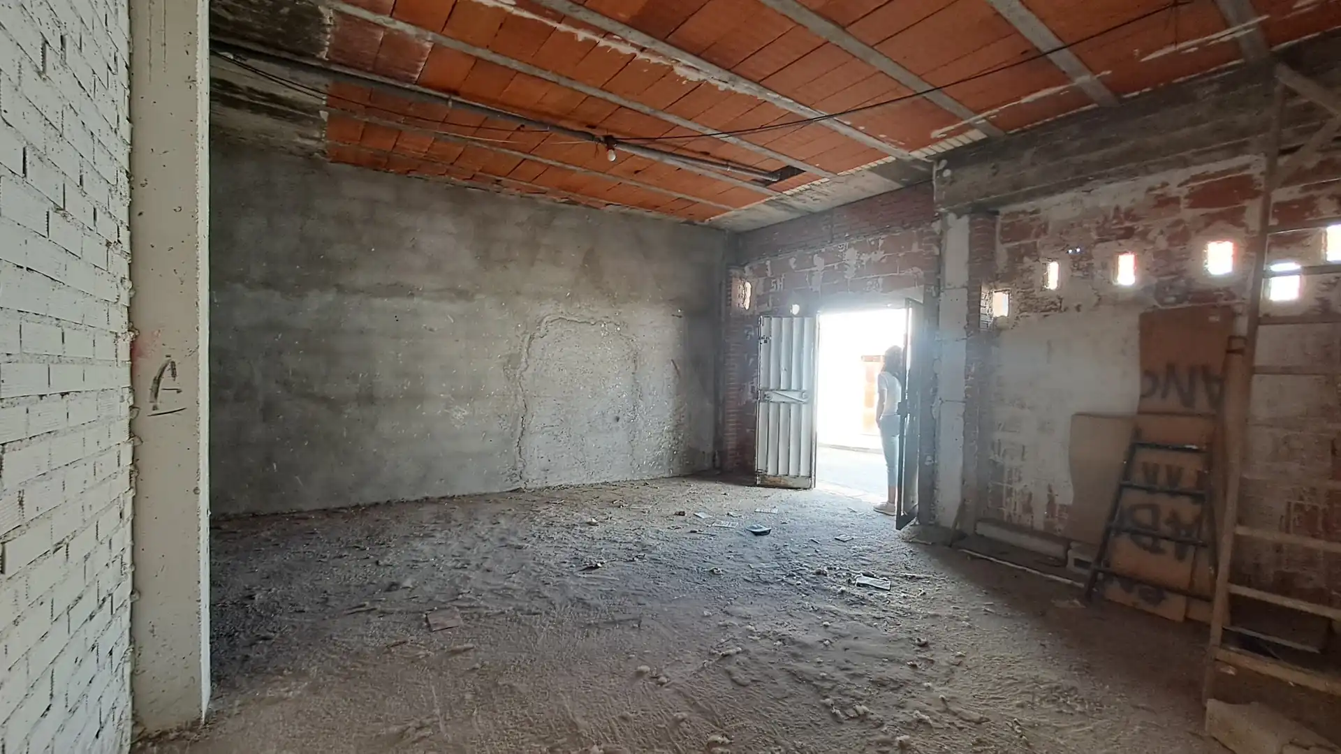 Commercial properties for rent in Meco