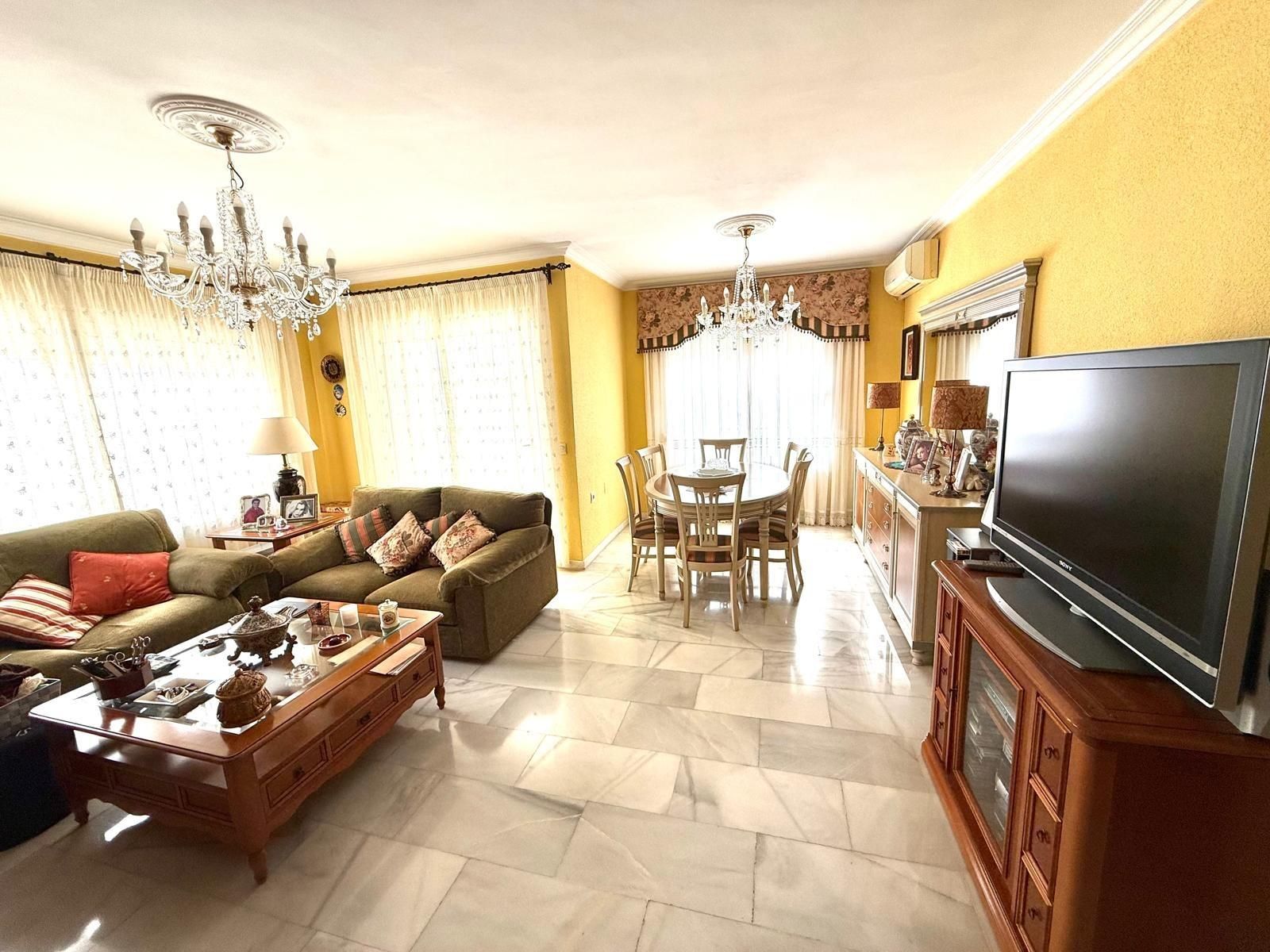 Living room of Flat for sale in Málaga Capital  with Air Conditioner and Terrace