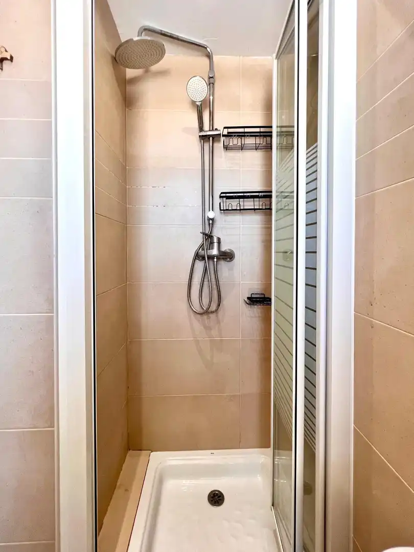 Bathroom of Duplexes for sale in Santa Bàrbara
