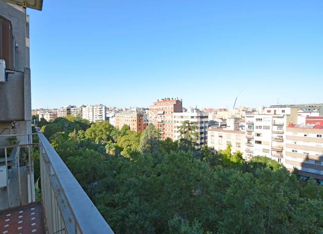 Piso en Alquiler en AV ESPAÑA  Pl: Pt:IZ  CACERES (CÁCERES) en Centro