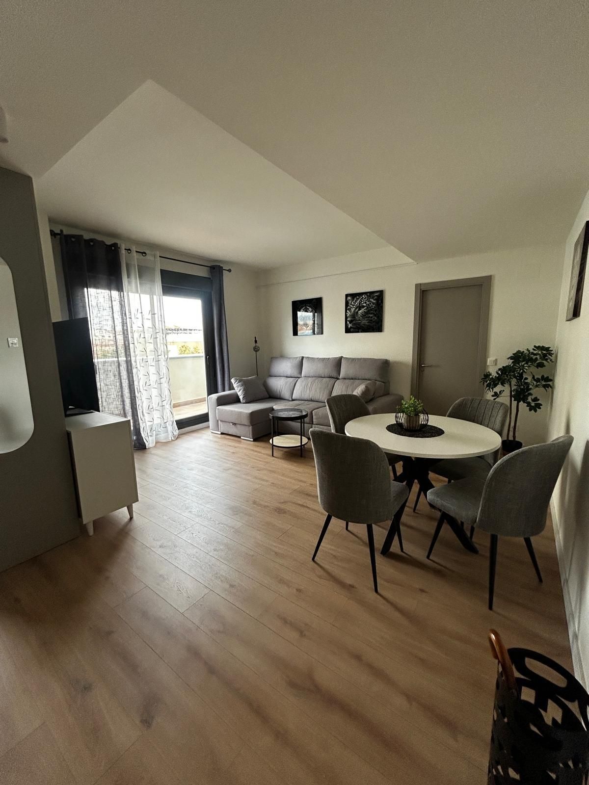 Sala d'estar de Pis en venda en  Córdoba Capital amb Aire condicionat, Calefacció i Terrassa