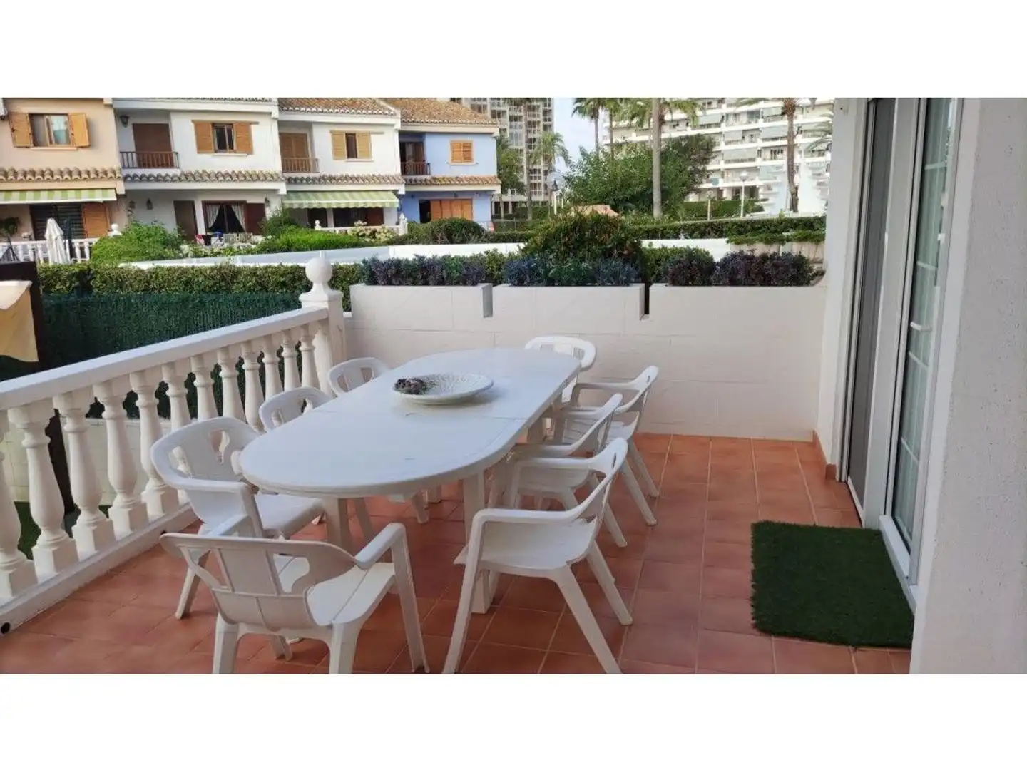 Terraza de Casa adosada en venta en El Puig de Santa Maria con Aire acondicionado, Calefacción y Jardín privado