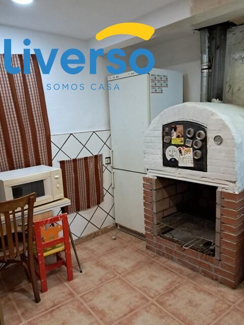 Cuina de Casa o xalet en venda en San Esteban de Gormaz amb Calefacció