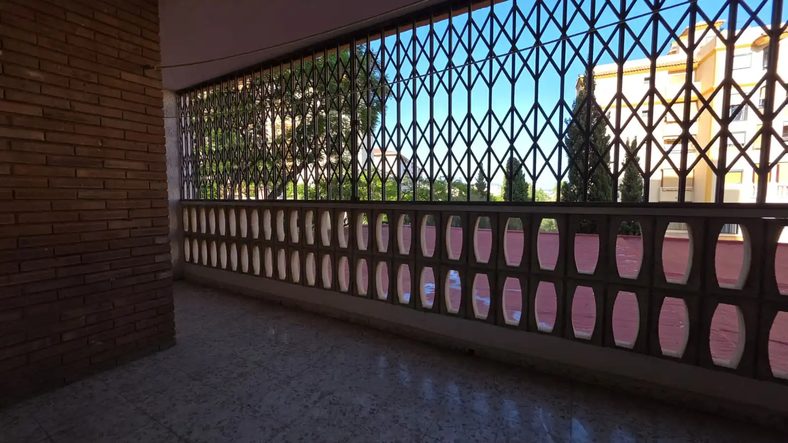 Terraza de Piso en venta en Marbella con Terraza, Piscina y Horno