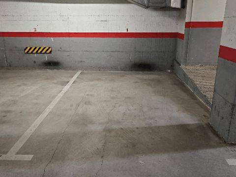 Garaje en Venta en Carrer de Santa Maria, 1 en Mercat - Mas Moixa