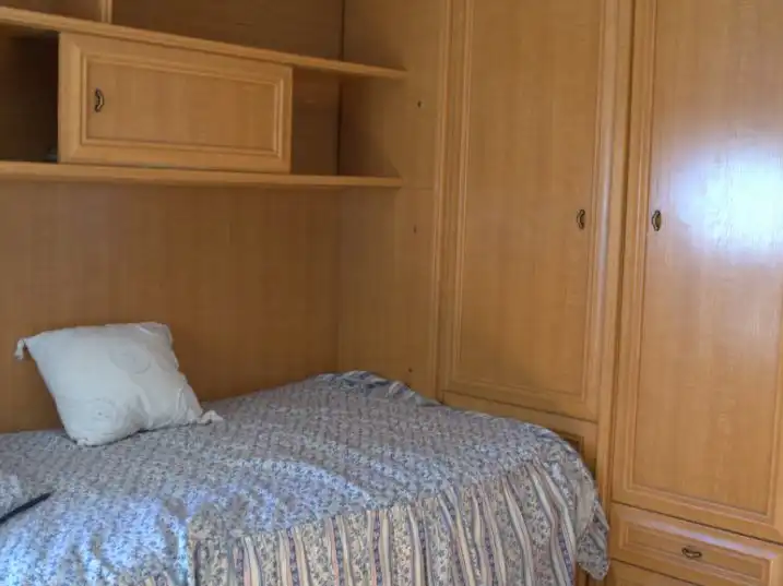 Schlafzimmer von Wohnung zum Verkauf in  Madrid Capital mit Klimaanlage