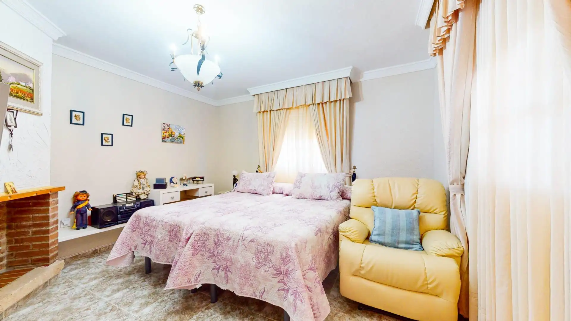Houses for sale in Campanillas