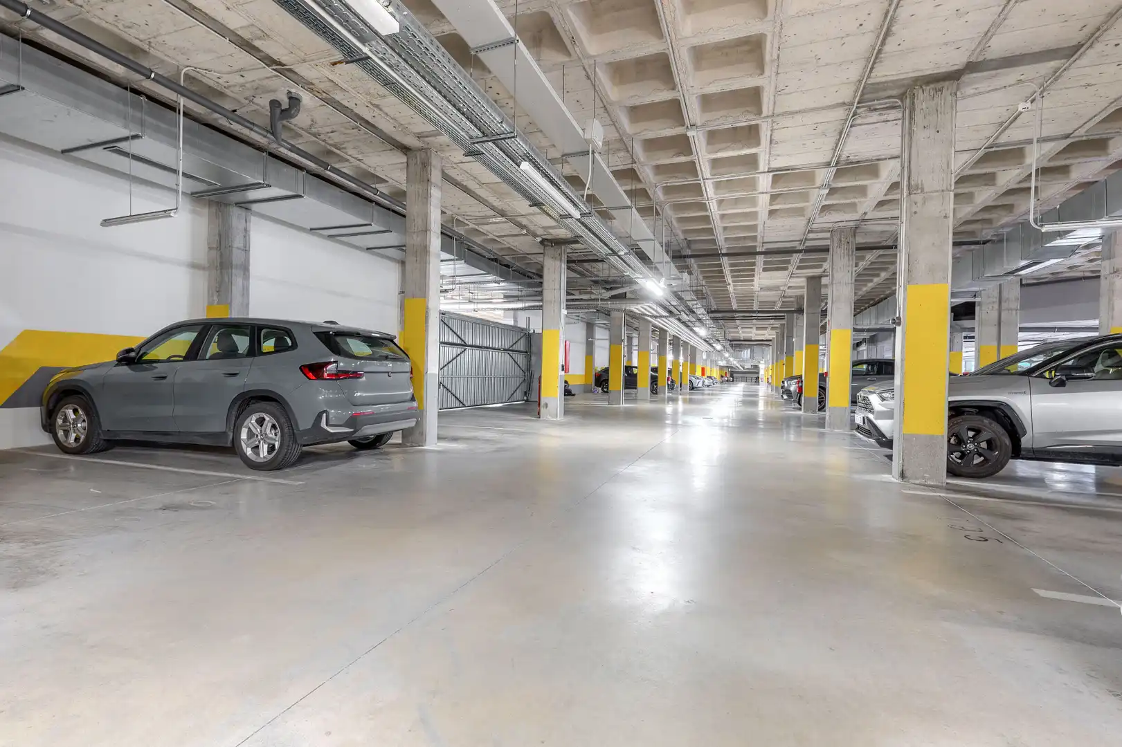 Parking de Piso en venta en Madrid con Aire acondicionado, Calefacción y Terraza