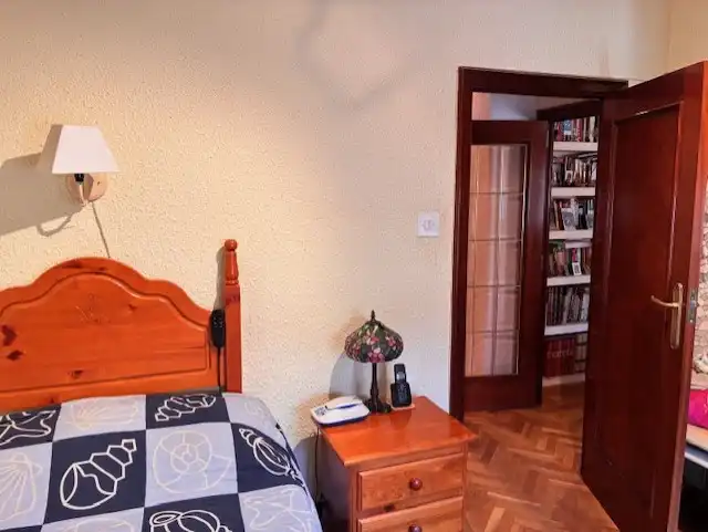 Schlafzimmer von Wohnung zum Verkauf in Zaragoza mit Klimaanlage, Heizung und Parkett