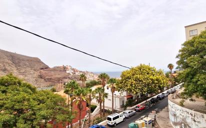 Exterior view of Flat for sale in  Santa Cruz de Tenerife Capital  with Balcony