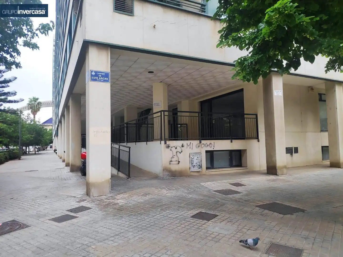 Exterior view of Commercial properties for sale in Valencia