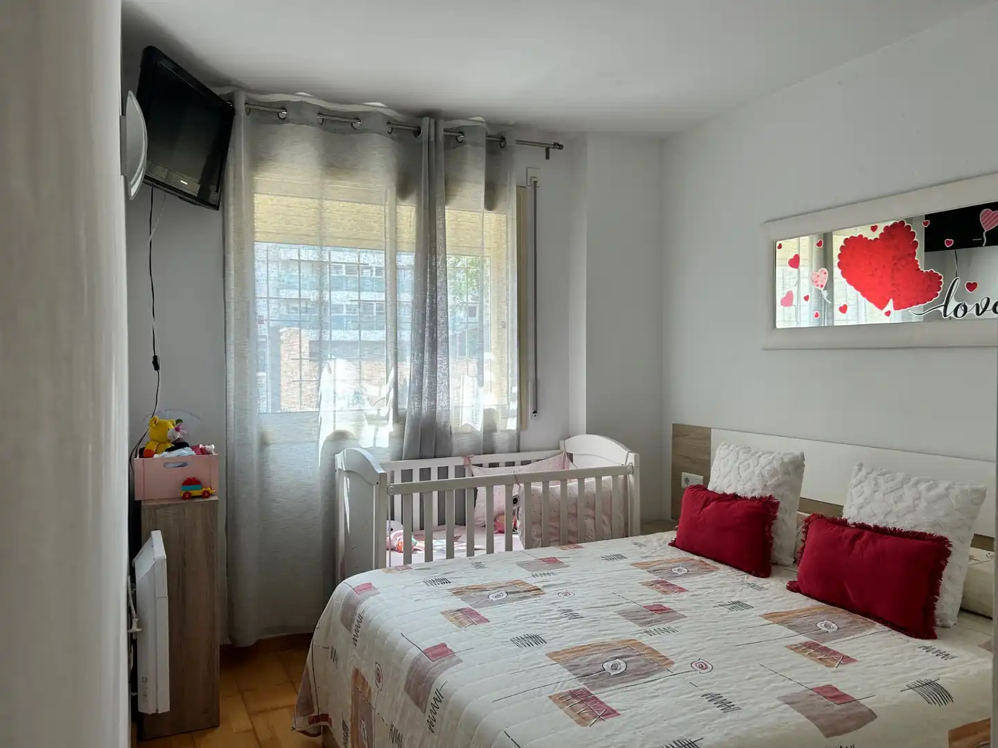 Bedroom of Flat for sale in Rubí  with Heating, Parquet flooring and Storage room