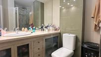 Bathroom of Flat for sale in Málaga Capital  with Air Conditioner, Heating and Private garden