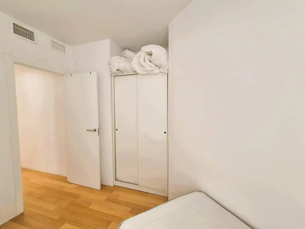Piso con ascensor en venta en Calle Cienfuegos, imagen 13