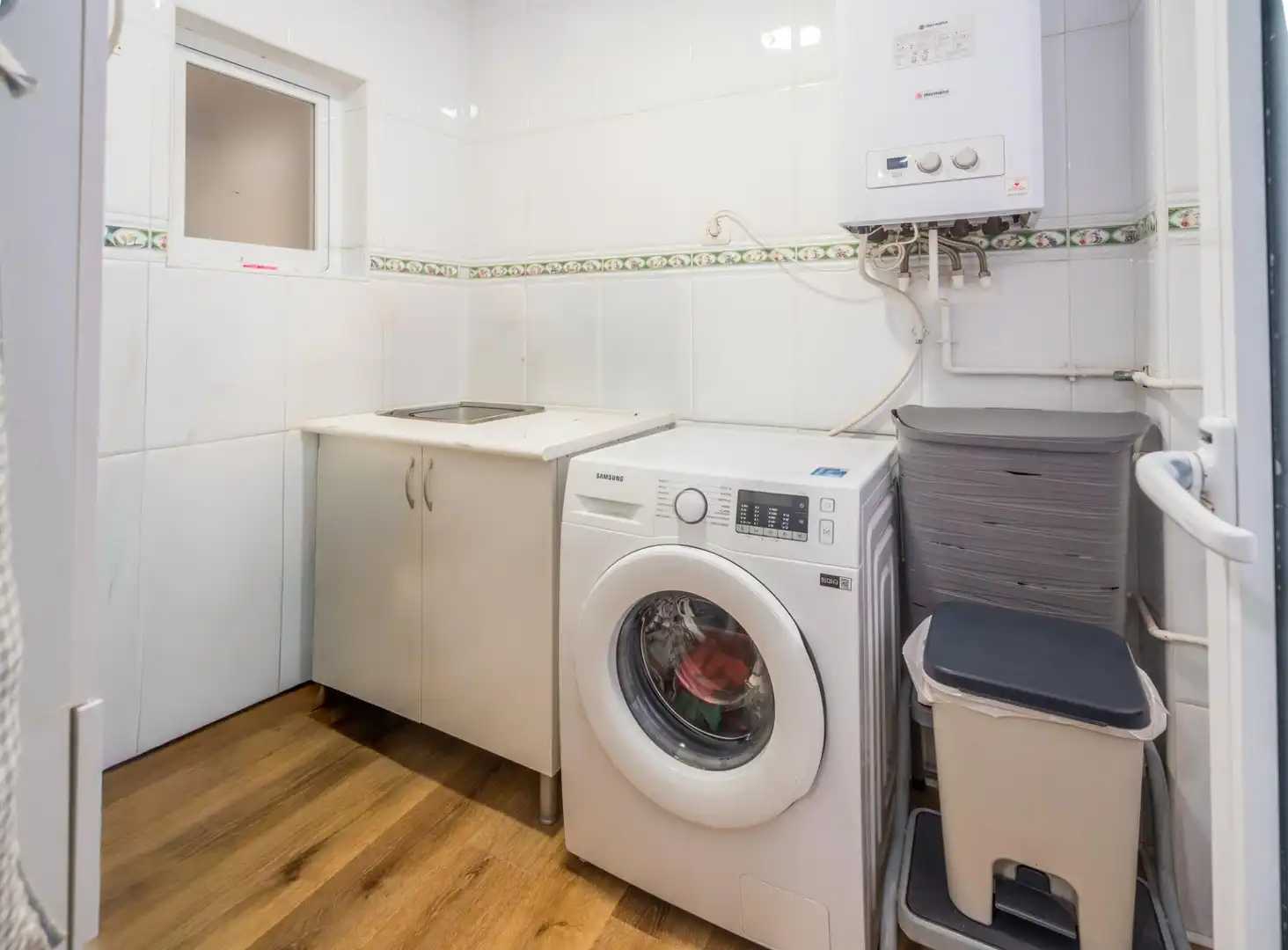 Flat with pool for sale in Calle MILA REIAL, imagen 26